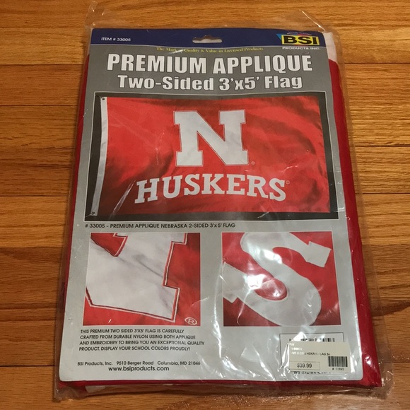 Nebraska Huskers 2-Sided 3’ x 5’ Flag (Brand New) - Picture 8 of 8